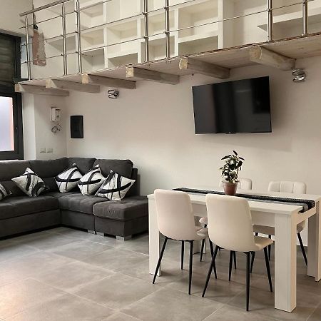 Urban Charme Loft Apartman Dorgali Kültér fotó