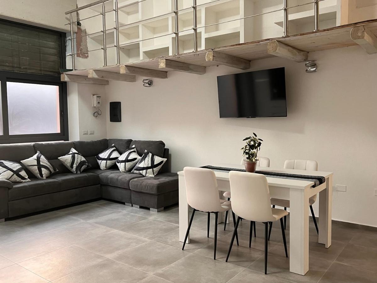 Urban Charme Loft Apartman Dorgali Kültér fotó